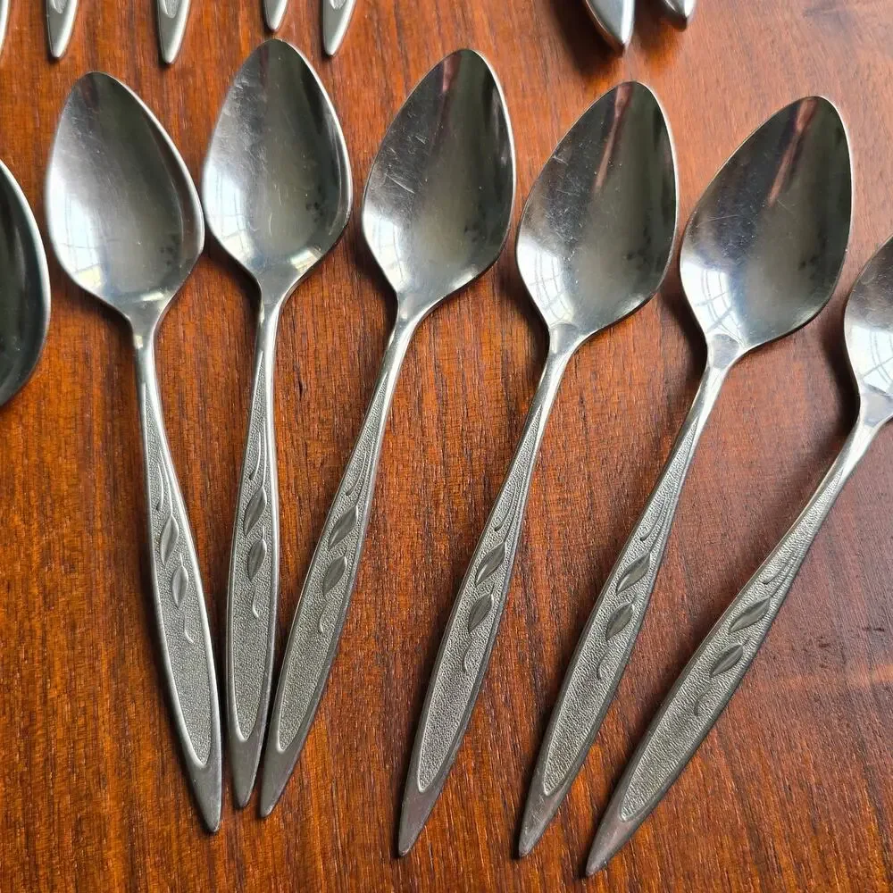 Vintage Oneida Royal Harvest Flatware WM Rogers Premier Stainless 29 Pcs MCM